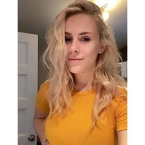 Meet your Posher, Kelly